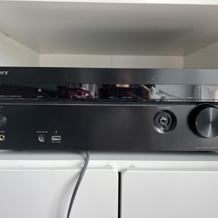 AV-ресивер Sony STR-DH750