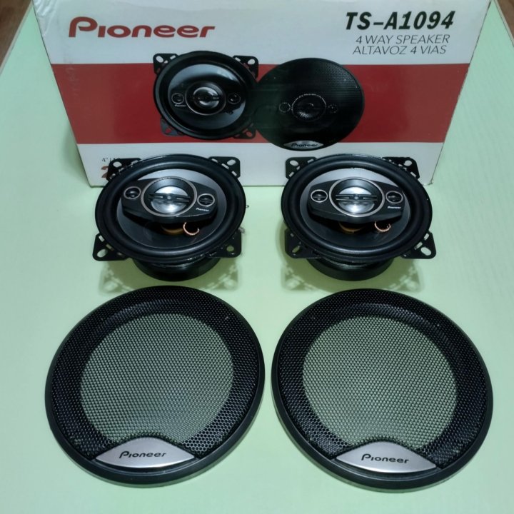 Динамики Pioneer. 10 см. 2 шт. Отличная цена!