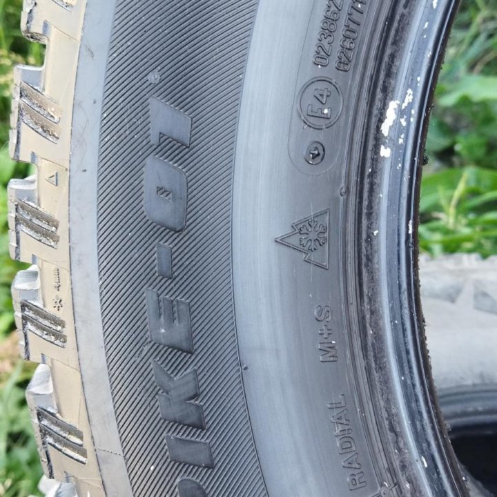 Шины 215/60 r16 Bridgestone blizzak spike 01