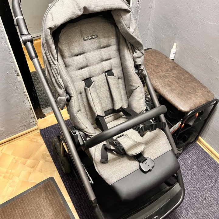 Итальянская коляска 3 в 1 Peg Perego Veloce lounge