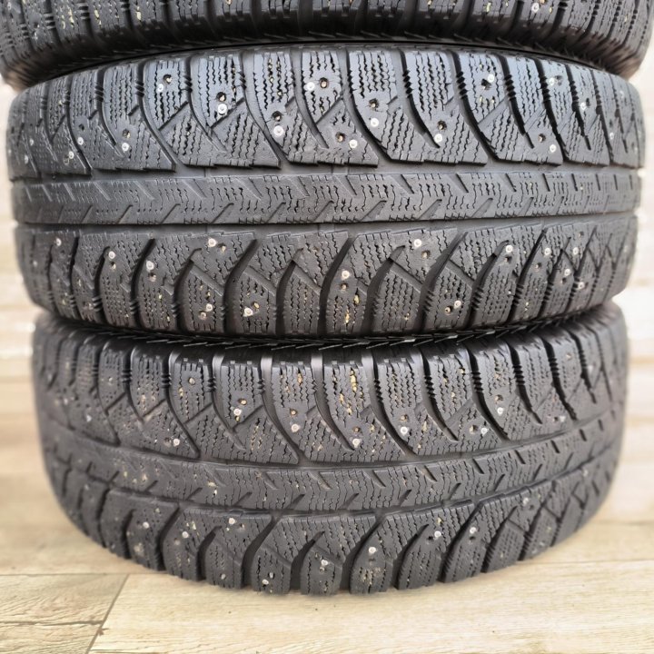 215/65/16, Bridgestone 7000, 4 шт