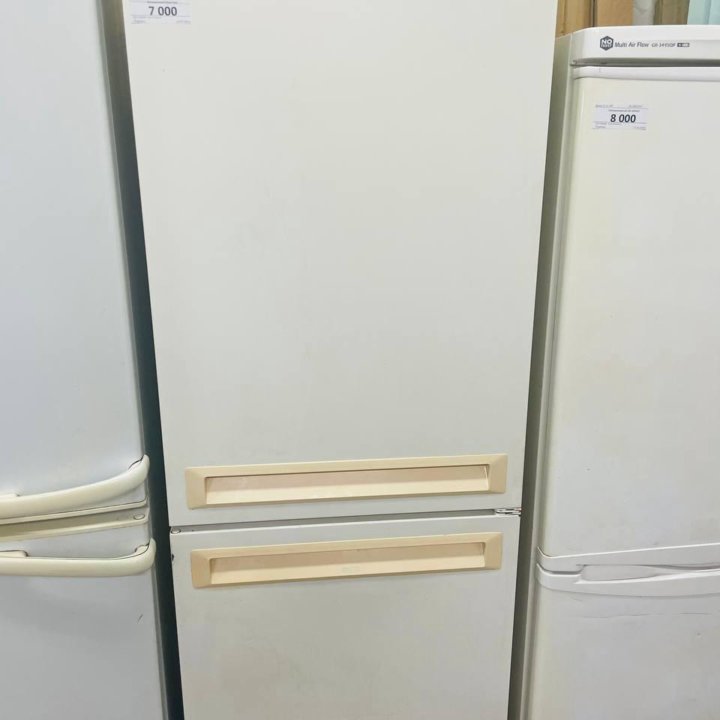 Холодильник Stinol 103