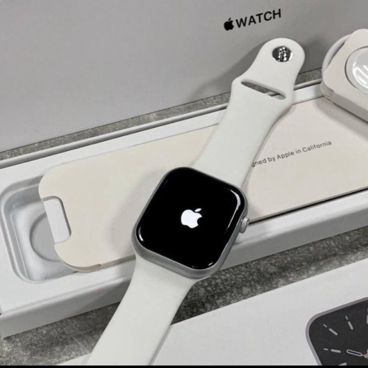 Apple Watch S8 41mm silver Витринные,Рассрочка