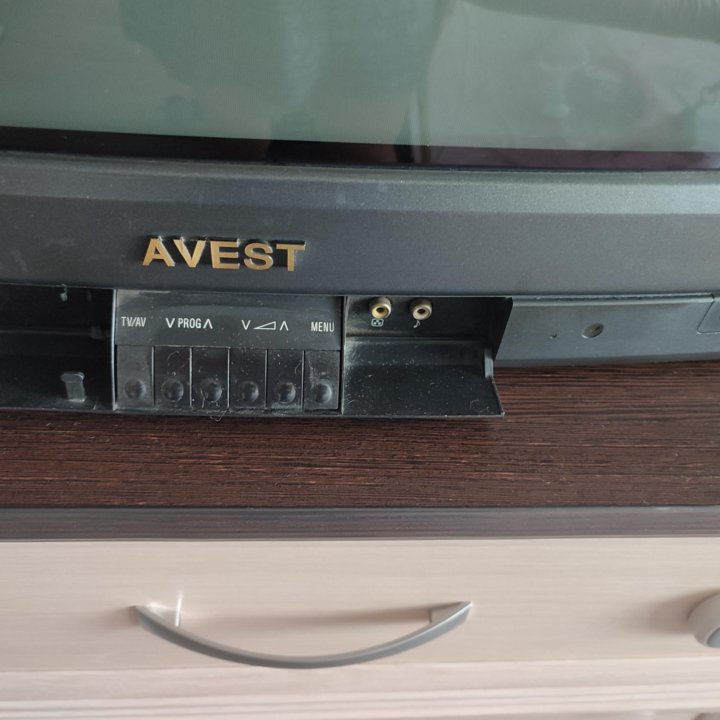 Телевизор Avest