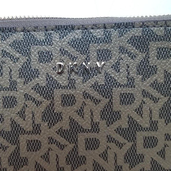 Клатч/косметичка DKNY оригинал