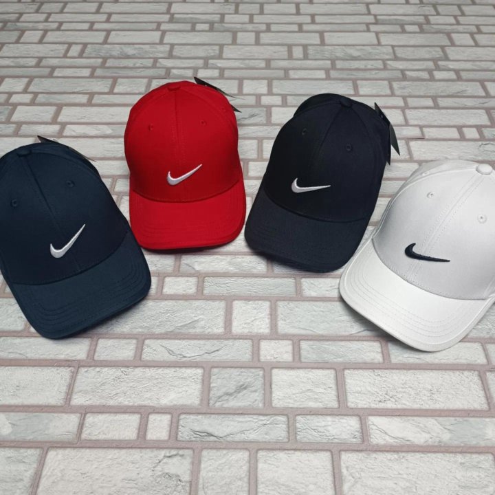 Бейсболка мужская Nike низкая посадка