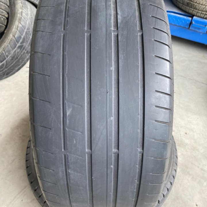 285/40 R20 Dunlop Sport Maxx RT2 MO