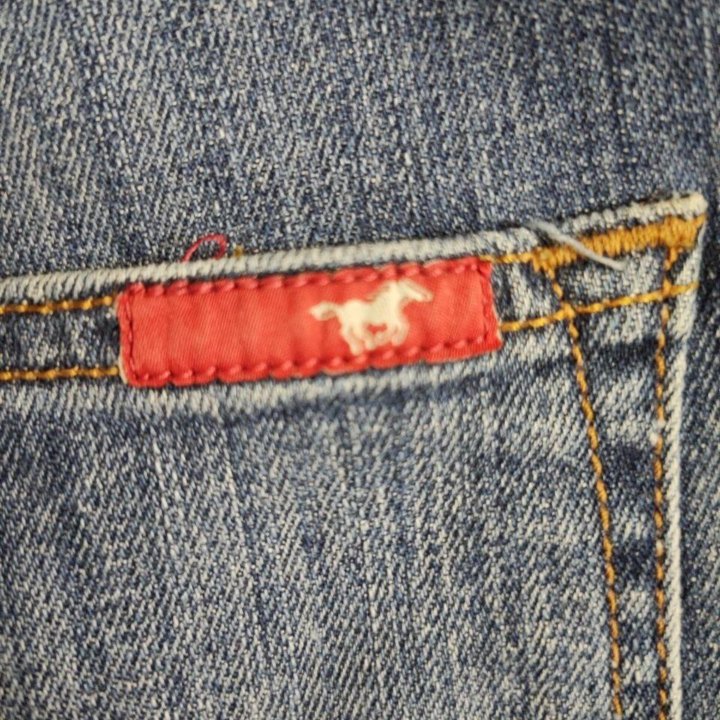 Мужские джинсовые шорты Mustang