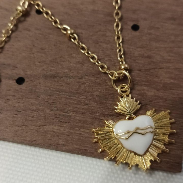 Ожерелье сердце