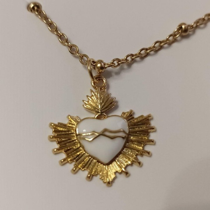 Ожерелье сердце