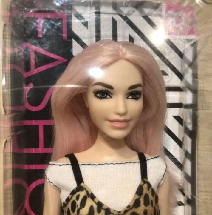 Кукла Barbie Fashionistas 109 Барби