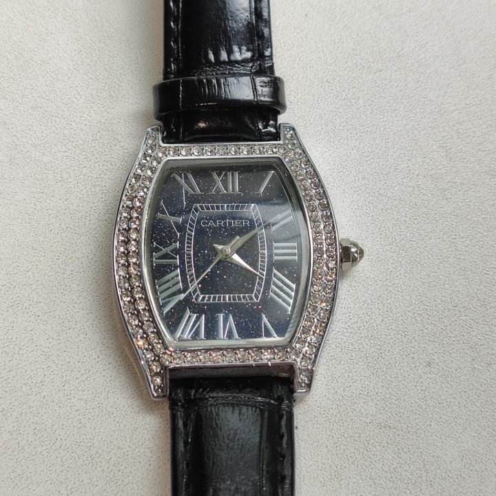 Женские часы Cartier, новые