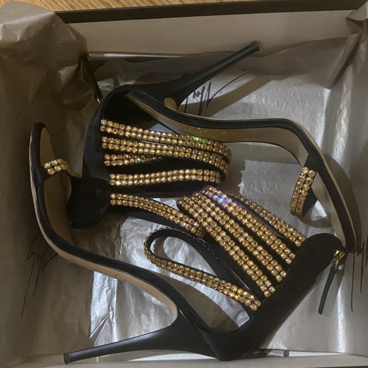 Босоножки GIUSEPPE ZANOTTI р. 37