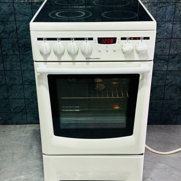 Плита электрическая Electrolux EKC 5004