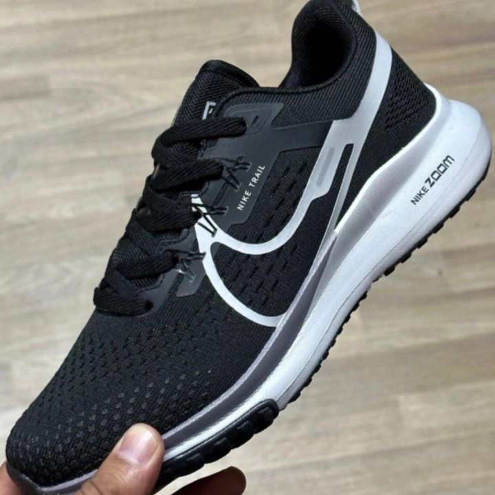 Кроссовки Nike новые летние чёрные