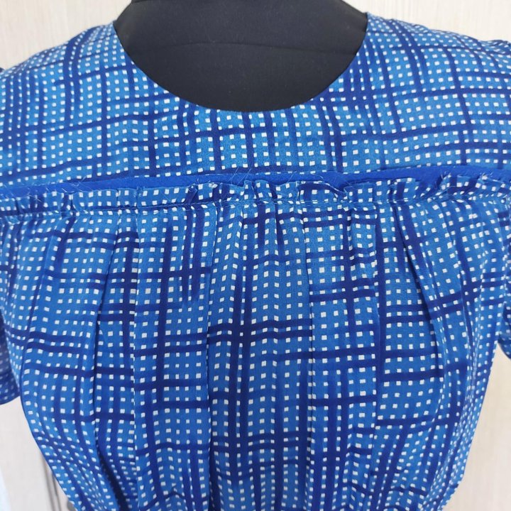 Платье шелк