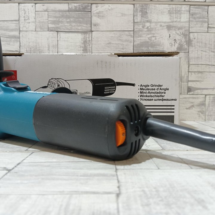 Ушм makita 125 mm с регулировкой