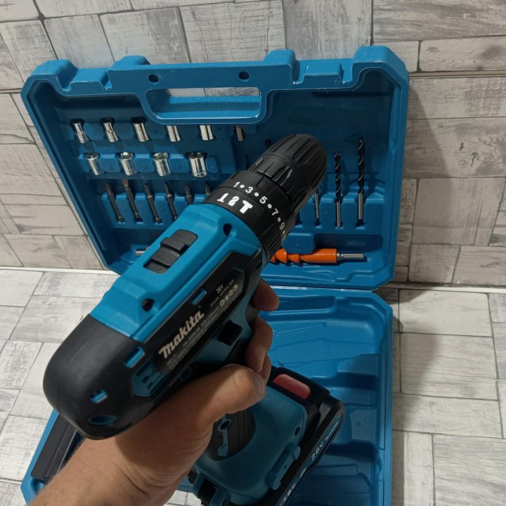 Шуруповерт makita 26 v с набором