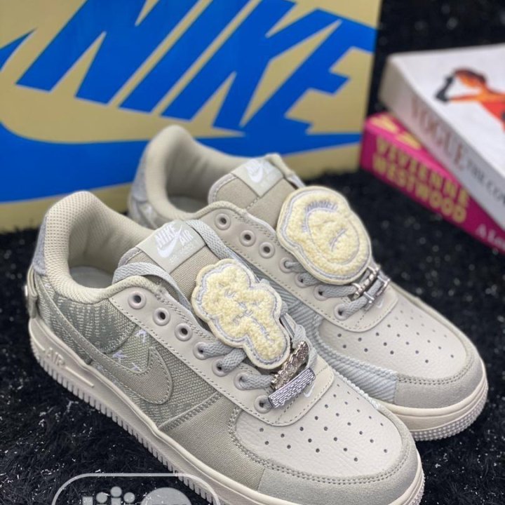 Кроссовки мужские Nike Air Force Cactus J