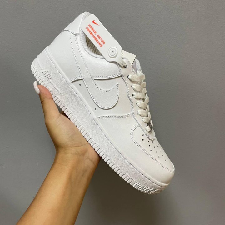 Кроссовки Nike Air Force