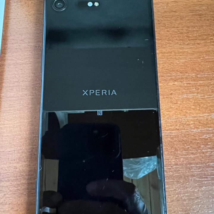 Телефон SONY Xperia XZ Premium G8142