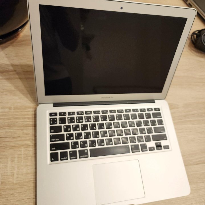 MacBook Air 13 2013 A1466, core i5, 250SSD