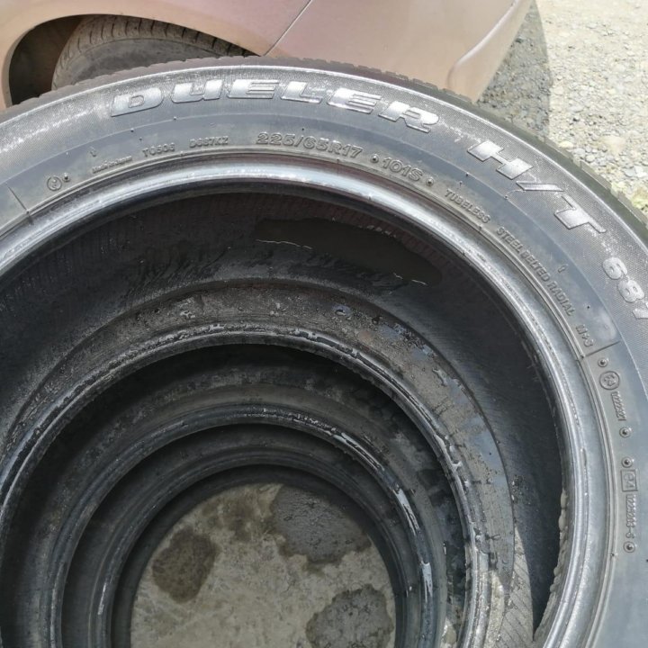 Шины Bridgestone 225/65 R17