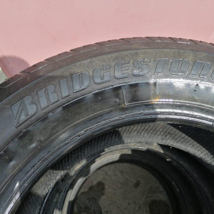 Шины Bridgestone 225/65 R17