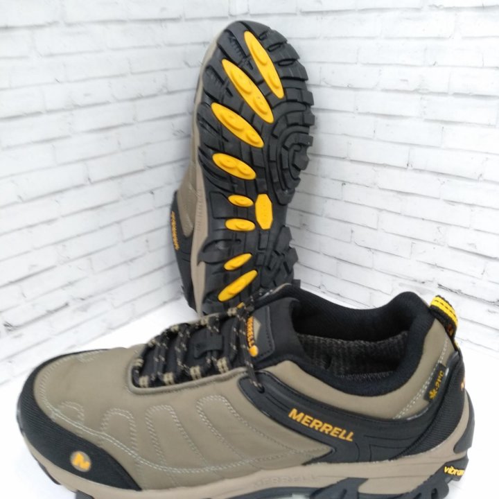 Кроссовки утеплённые Merrell