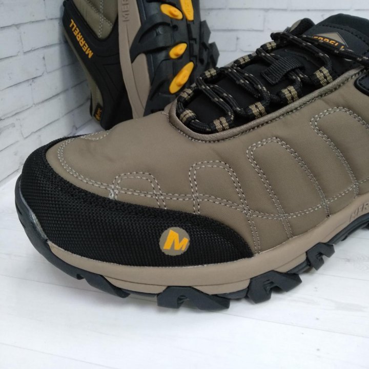 Кроссовки утеплённые Merrell