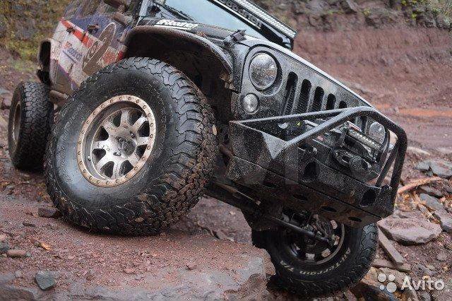 Шины внедорожные б-у BFGoodrich 265-65R18 4-2-1шт