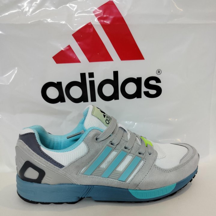 Новые женские кроссовки Adidas TORSION.