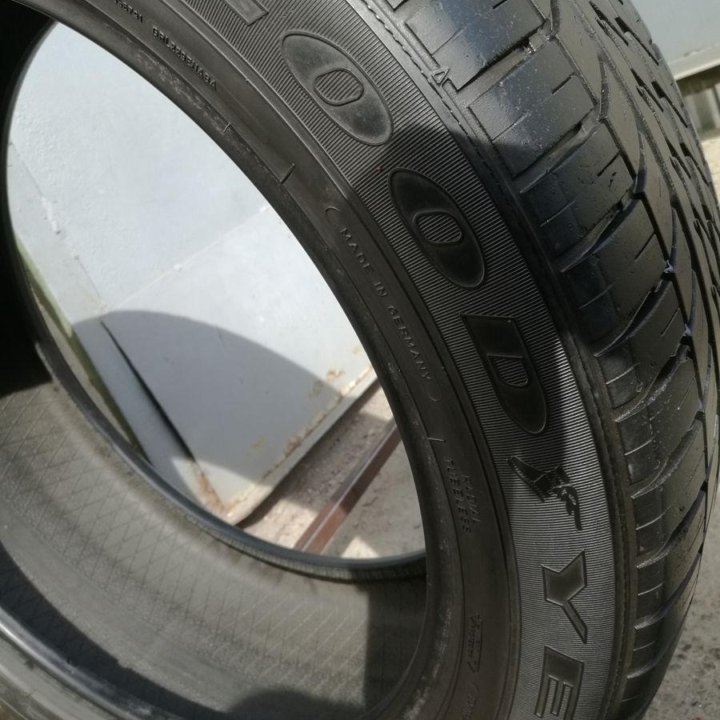 Goodyear 275 45 21