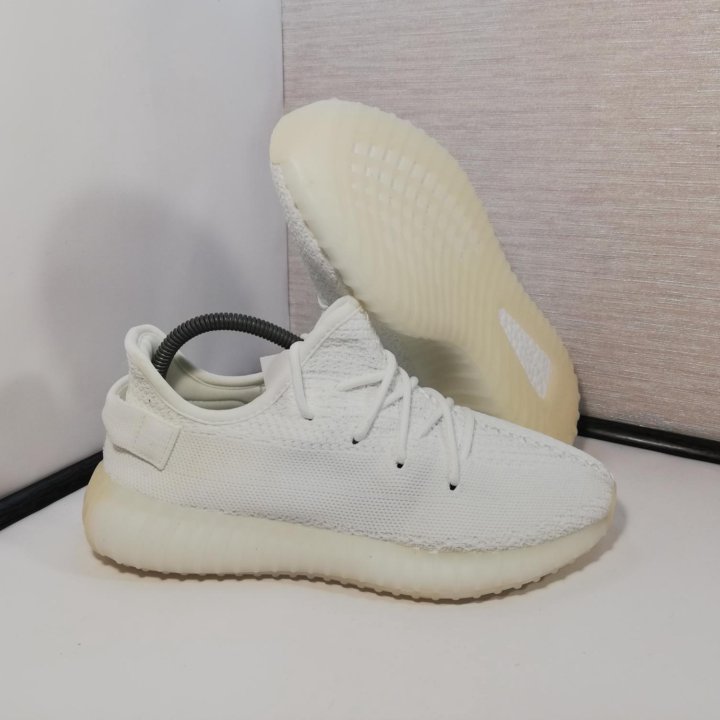 Кроссовки Adidas yeezy boost 350