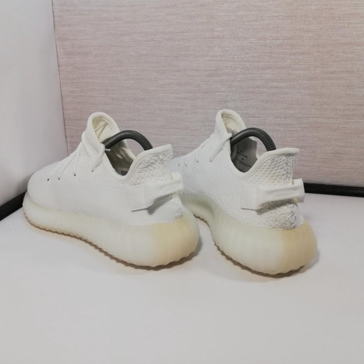 Кроссовки Adidas yeezy boost 350