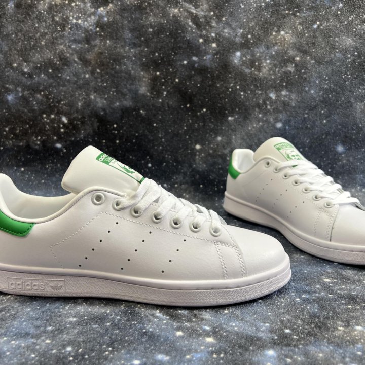 Kpoccoвки Adidas Stan Smith