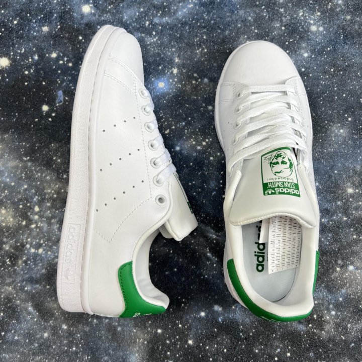 Kpoccoвки Adidas Stan Smith