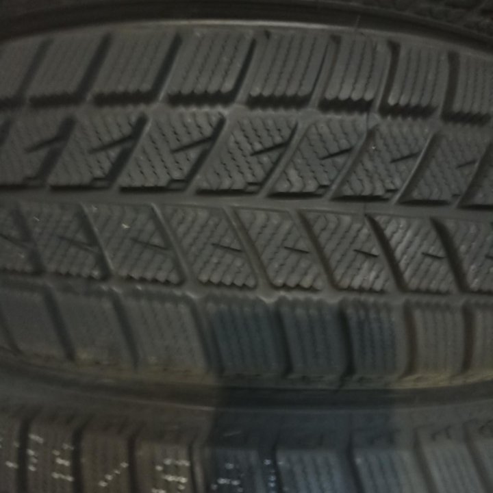 Зимняя резина 185/65 R-14 