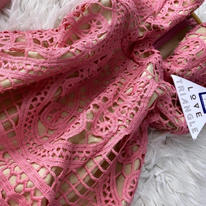 Платье Love triangle 