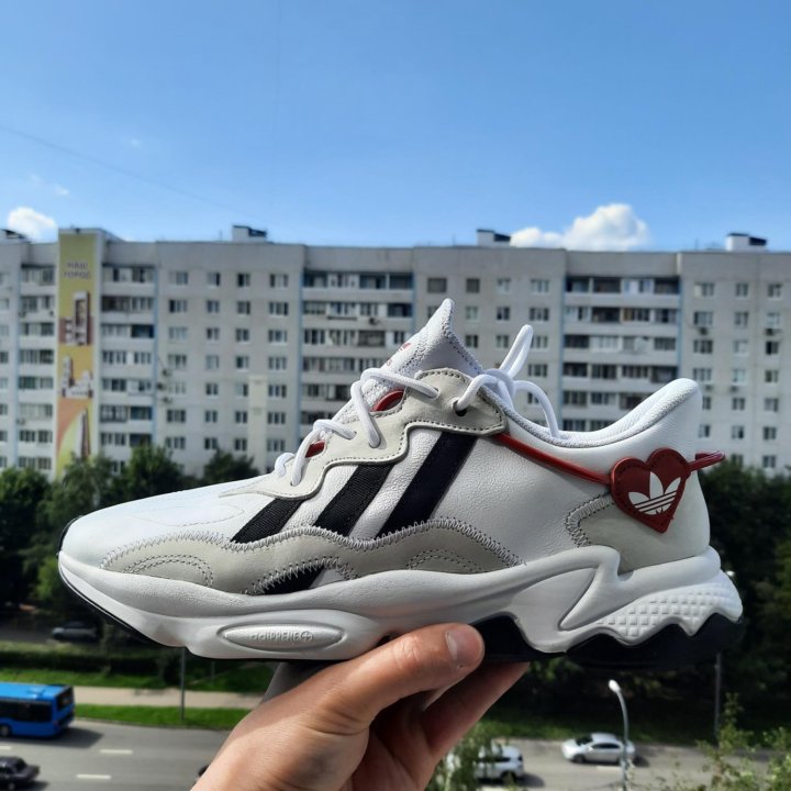 Adidas Ozweego