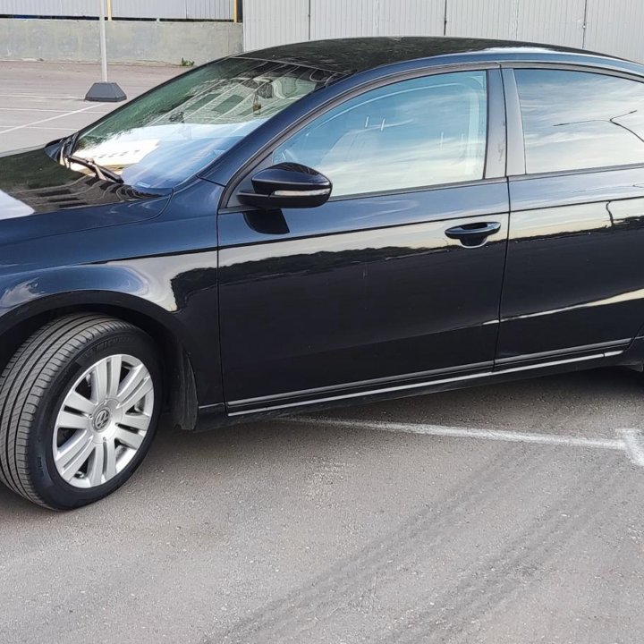 Volkswagen Passat, 2012