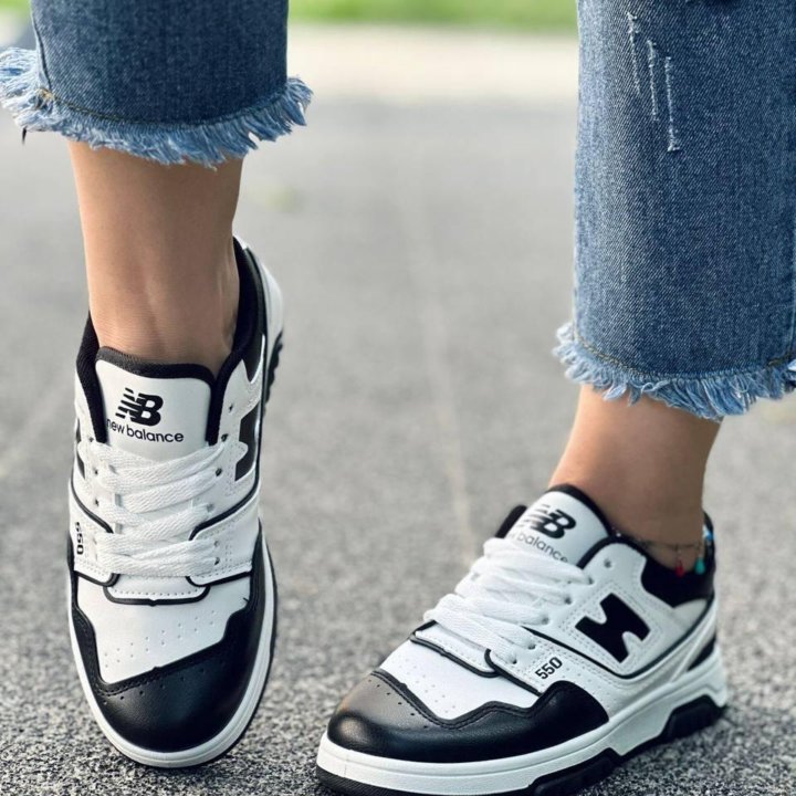 Женские кроссовки New Balance