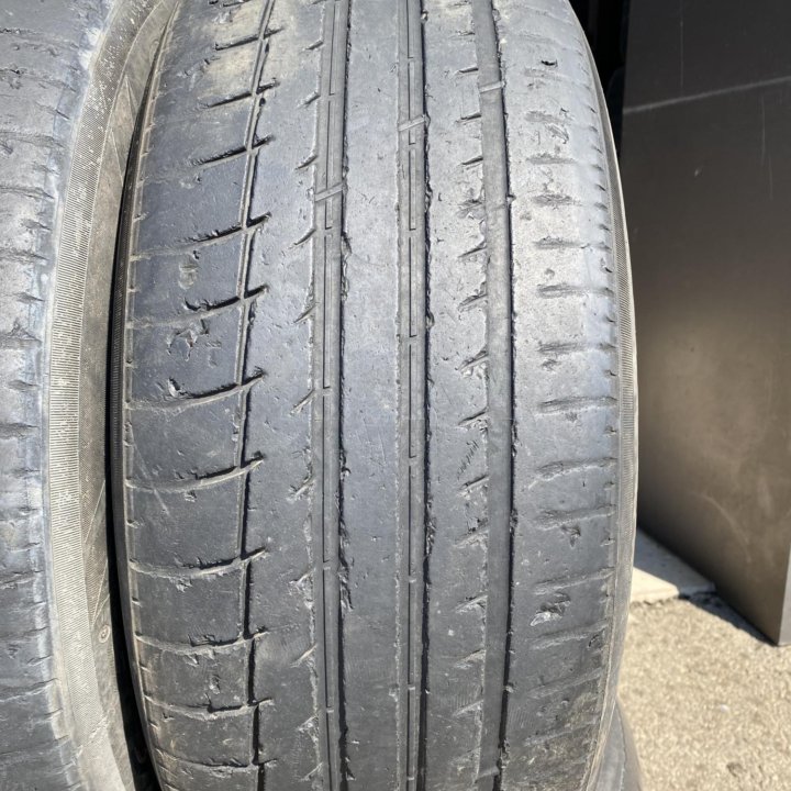 235/55 R17 Triangle Sportex TSH11