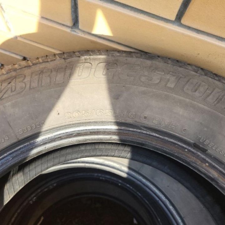 Продам шины Bridgestone