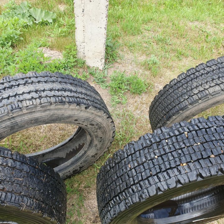 Шины Dunlop 255/70/R22.5