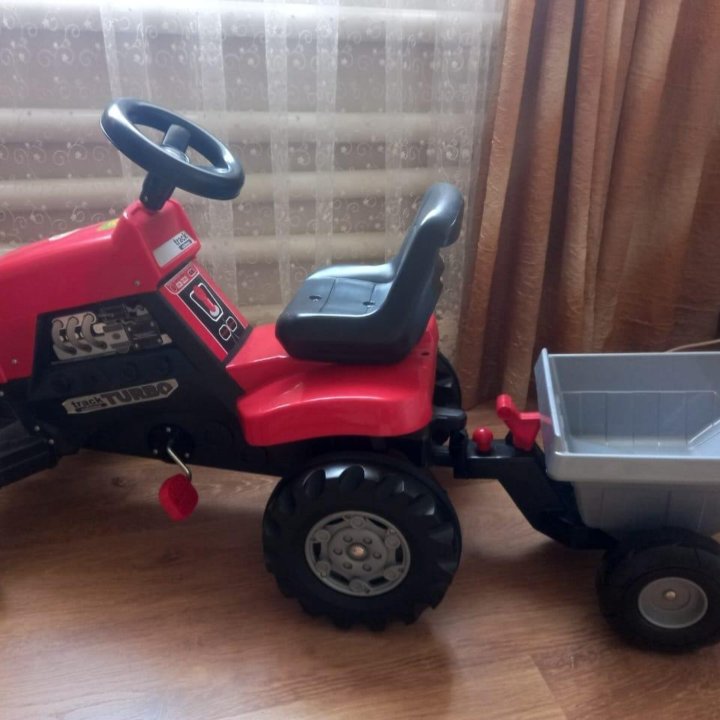 Детский трактор 