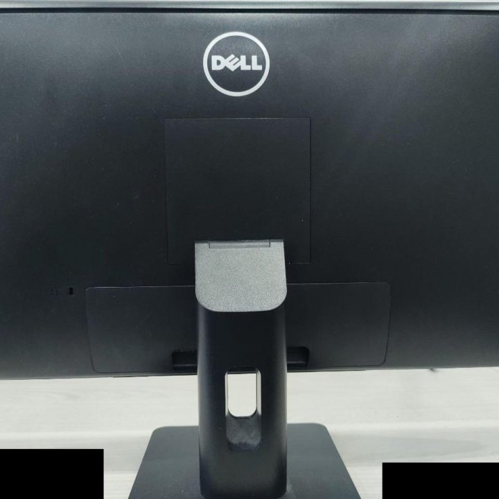 Монитор dell 24