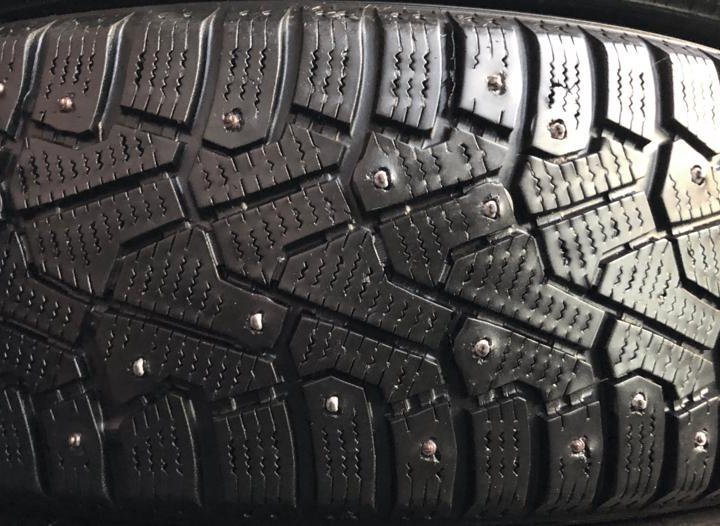 185/65/15 Pirelli Ice Zero. 1шт