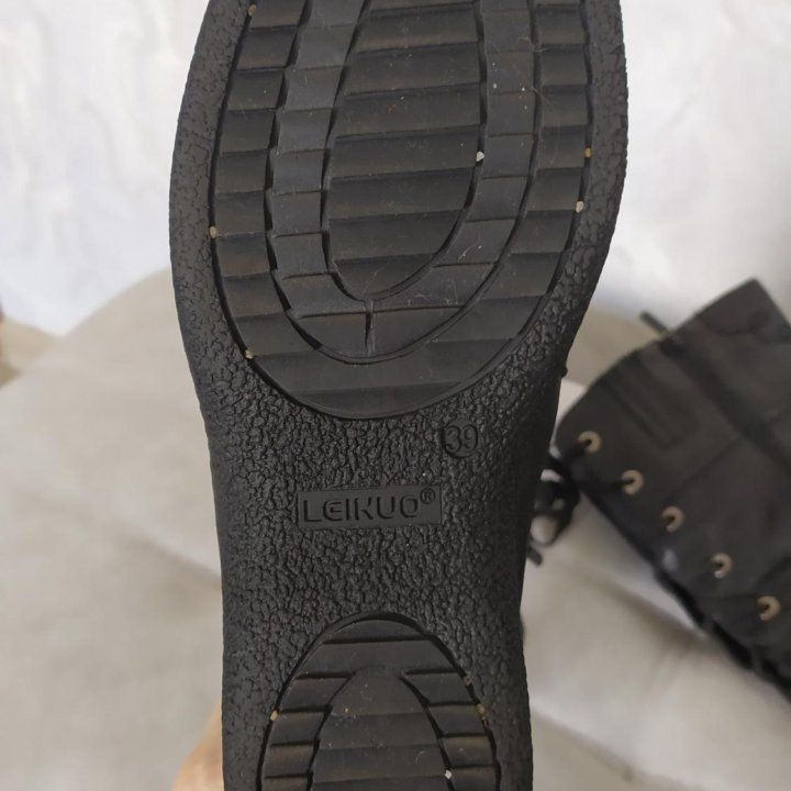 Зимние сапоги