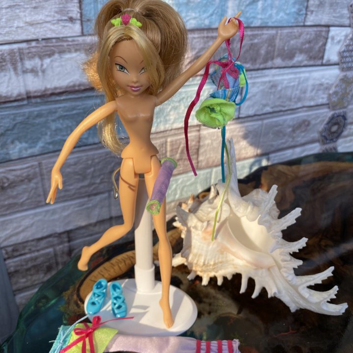 Winx club flora ballerina Mattel rainbow 2004